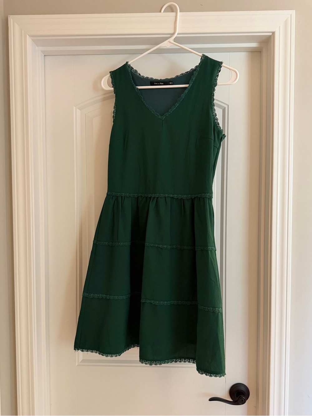 Doe & Rae Emerald Green Tiered V-Neck Dress